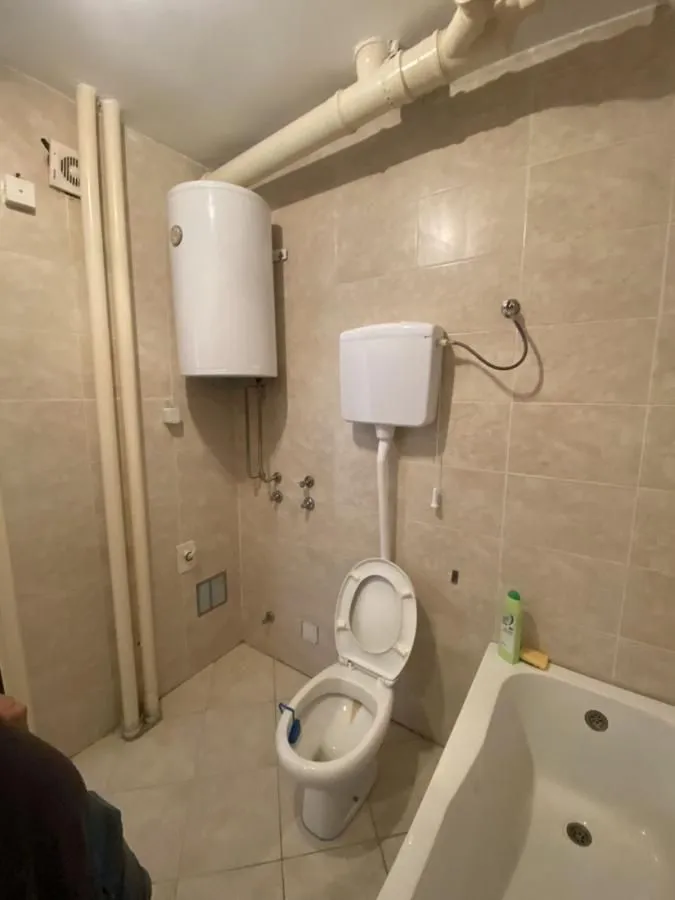 Izdavanje, dvosoban stan, 73m², Crveni Pevac, Niš
