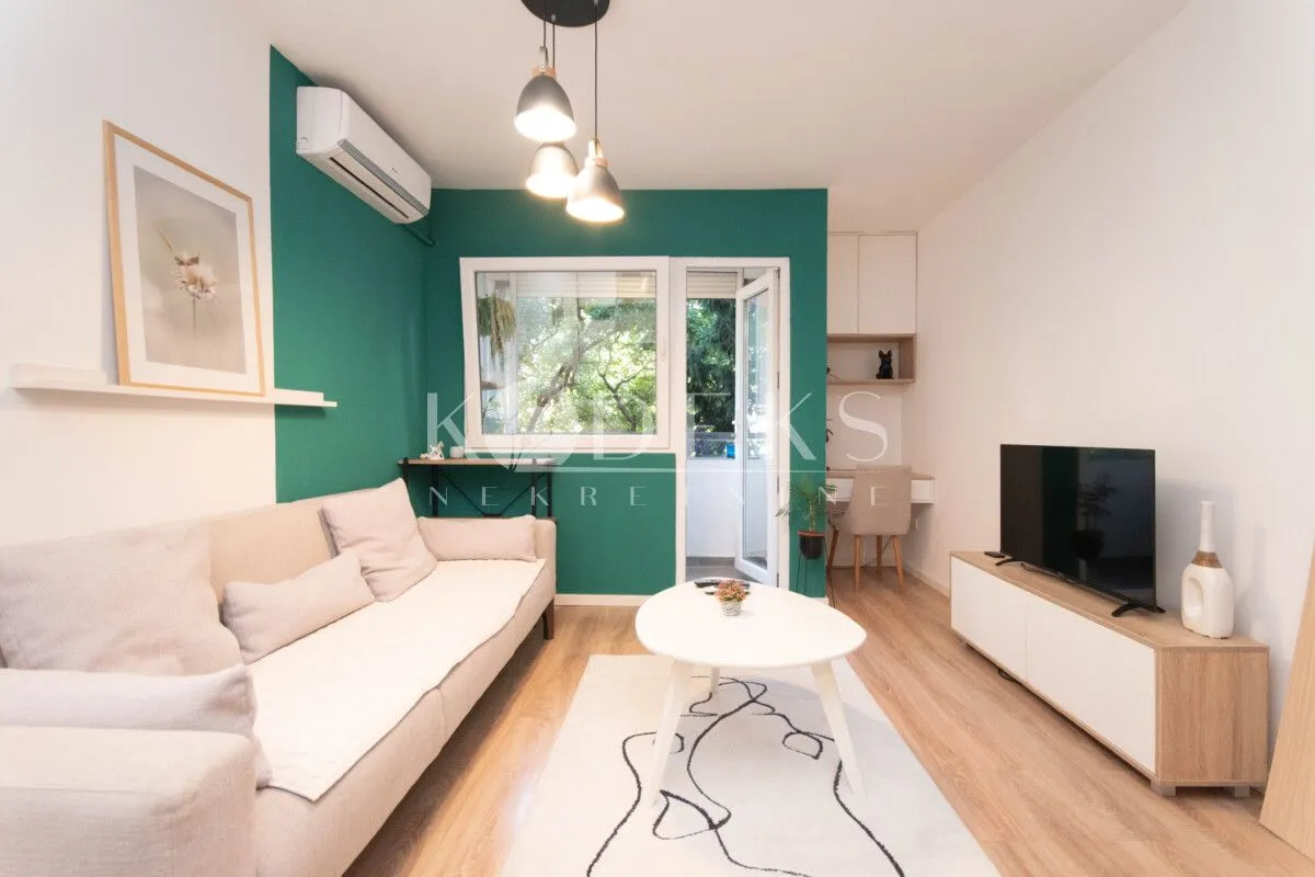 Izdavanje, jednosoban stan, 38m², Blok 5, Podgorica