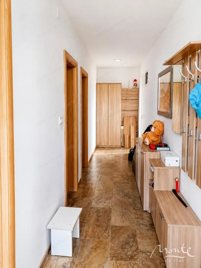 Prodaja, kuća, 91m², Golubovci, Podgorica