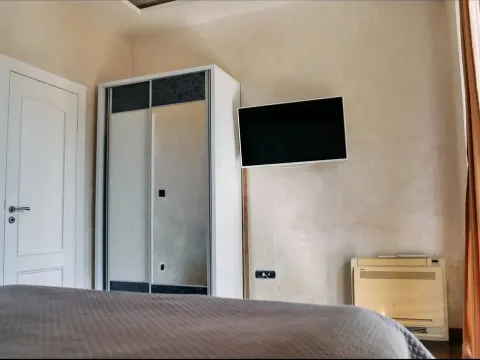 Rent, two bedroom apartment, 130m², Budva, Crna Gora - image 10