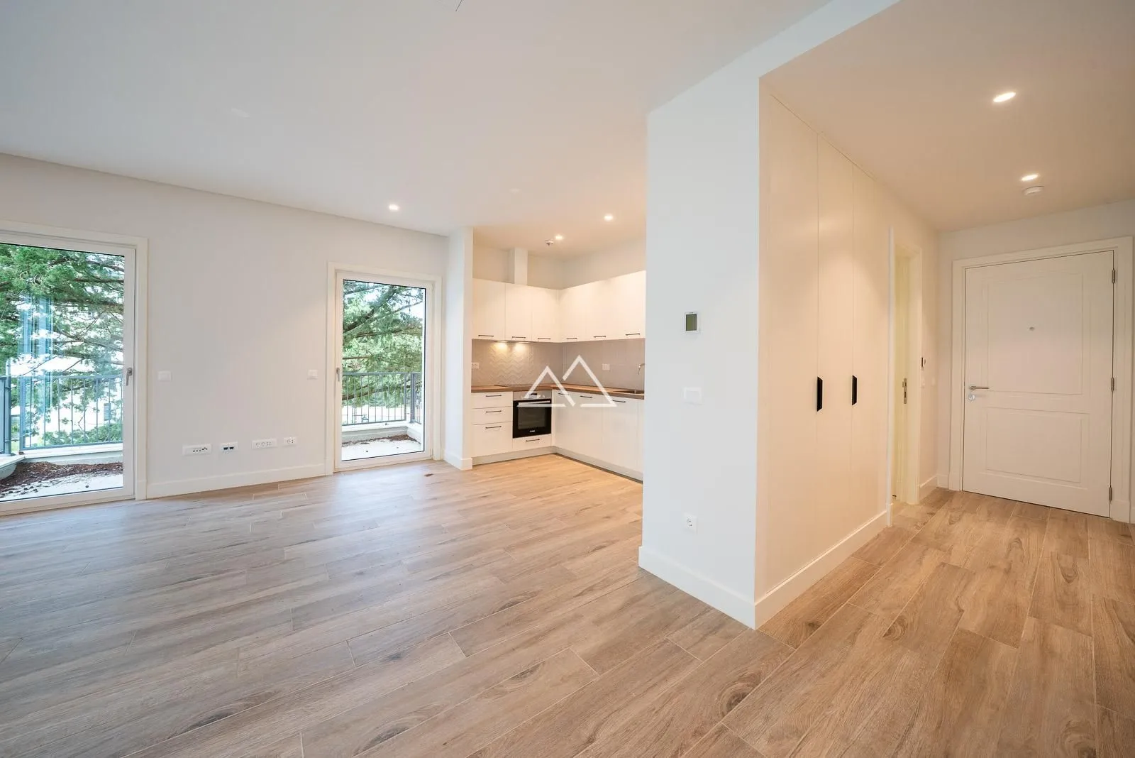 Prodaja, jednosoban stan, 65m², Luštica Bay, Tivat