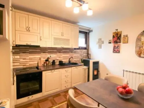 Sale, house, 210m², Donja Gorica, Podgorica - image 11