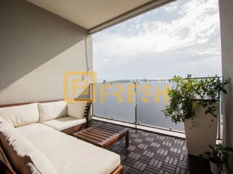 Izdavanje, trosoban stan, 110m², Preko Morače, Podgorica - image 23