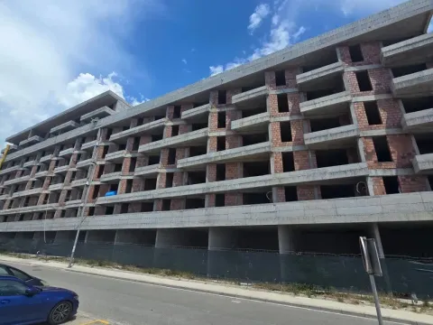 Prodaja, trosoban stan, 134m², Bečići, Budva - image 2