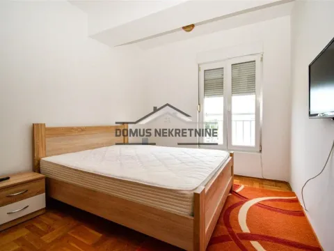 Izdavanje, jednosoban stan, 42m², Blok 6, Podgorica - image 5