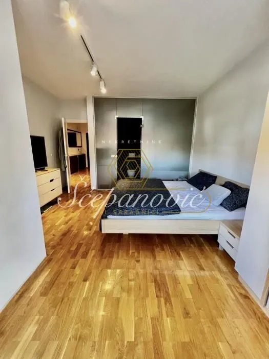 Prodaja, trosoban stan, 99m², Nova Detelinara, Novi Sad Sve Podlokacije