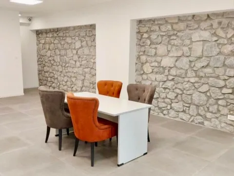 Rent, office space, 120m², Centar, Podgorica - image 3