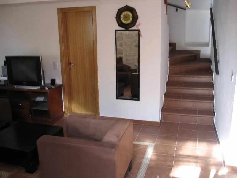 Sale, house, 360m², Dobrota, Kotor