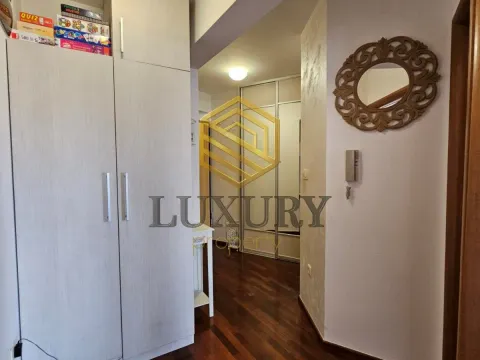 Sale, two bedroom apartment, 52m², Stari Aerodrom, Podgorica - image 15
