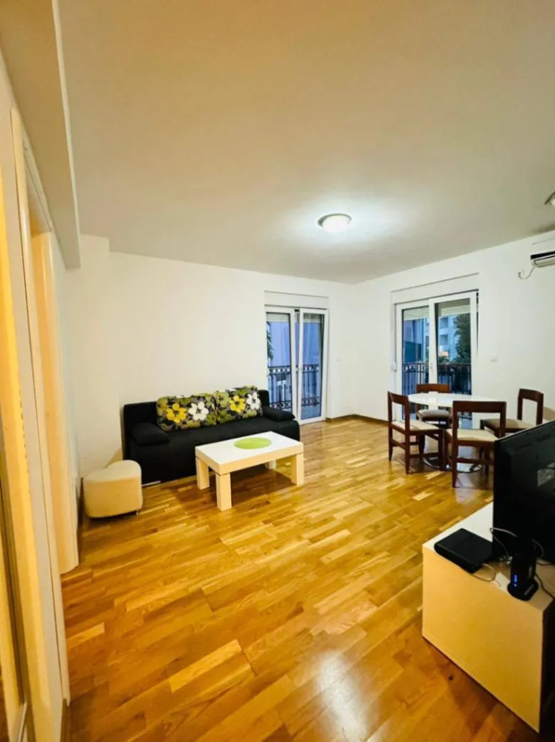 Rent, apartment, 70m², Budva, Crna Gora