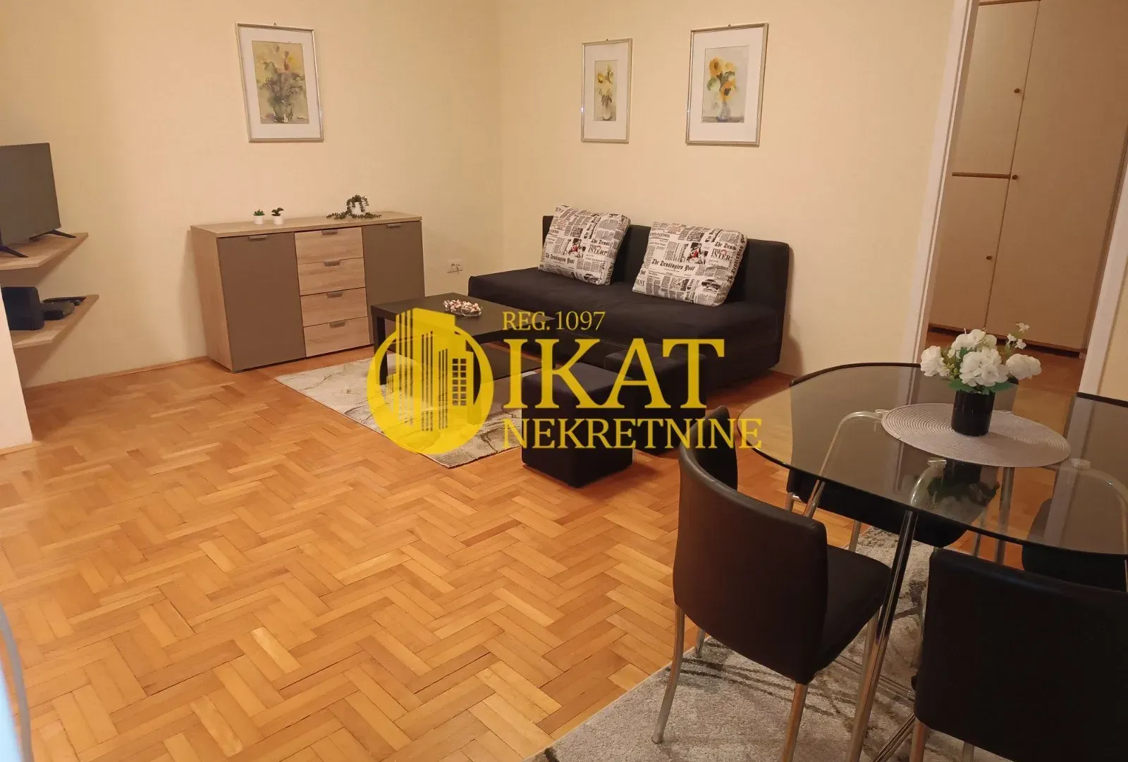 Rent, two bedroom apartment, 56m², Čukarica, Beograd