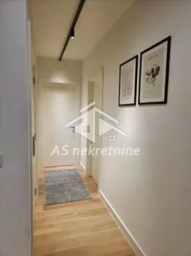 Izdavanje, trosoban stan, 86m², Savski Venac, Beograd - image 10