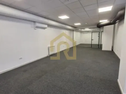 Izdavanje, poslovni prostor, 139m², Banovo Brdo, Beograd - image 4