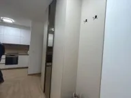 Izdavanje, trosoban stan, 80m², Bijeli Do, Budva - image 11