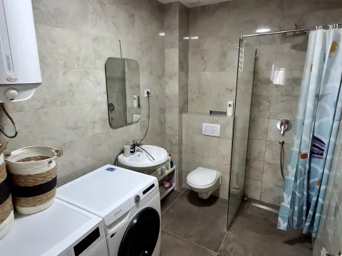 Rent, one bedroom apartment, 56m², Stari Aerodrom, Podgorica - image 10