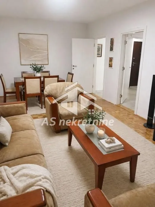 Izdavanje, dvosoban stan, 65m², Slavija, Vračar Sve Podlokacije