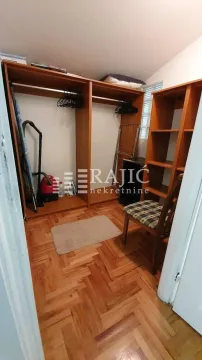 Rent, three bedroom apartment, 86m², Vračar Centar, Vračar Sve Podlokacije - image 12