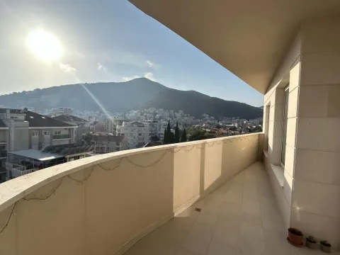 Sale, two bedroom apartment, 71m², Centar, Budva - image 3