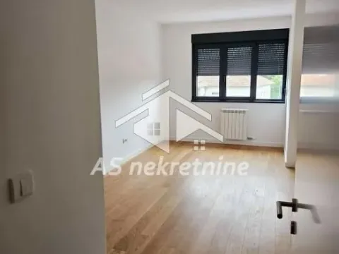 Izdavanje, trosoban stan, 74m², Čukarica, Beograd - image 4