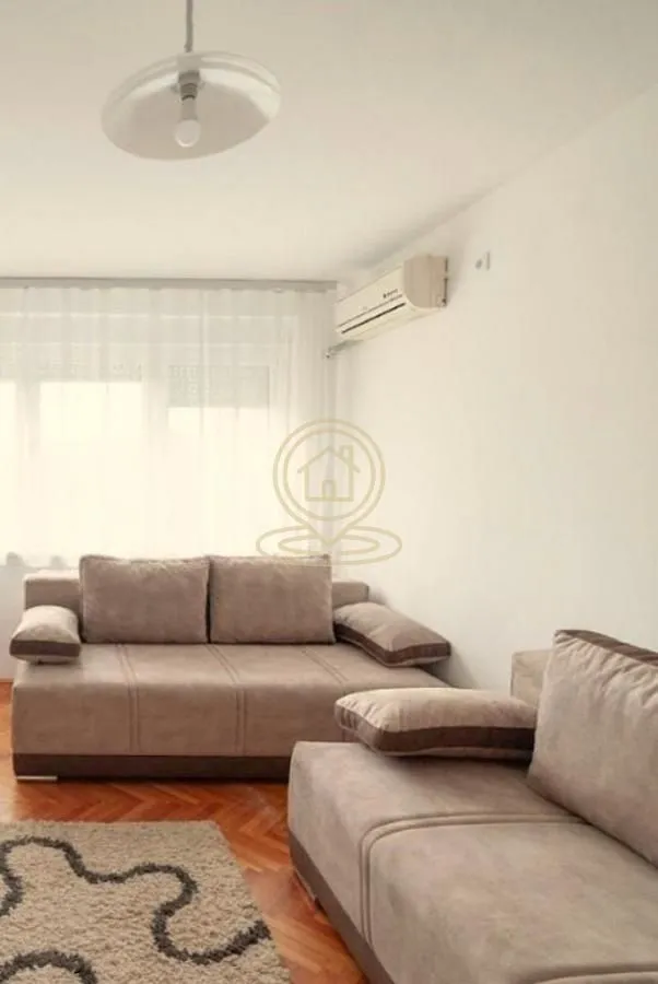 Izdavanje, jednosoban stan, 33m², Grbavica, Novi Sad Sve Podlokacije