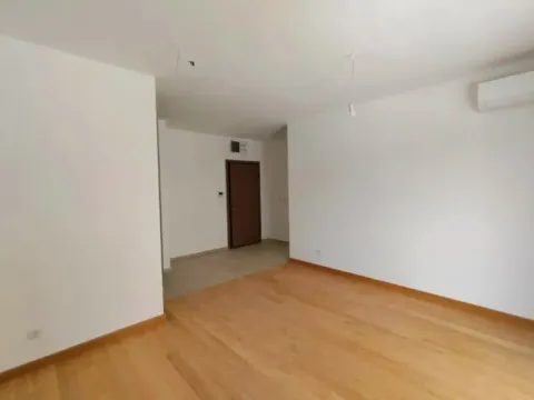 Prodaja, jednosoban stan, 42m², Bečići, Budva - image 1