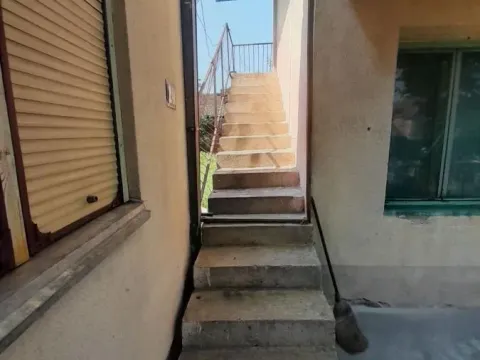 Prodaja, kuća, 200m², Glogovac, Jagodina - image 17