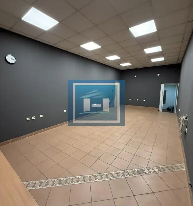 Sale, office space, 52m², Sarina Medja, Jagodina