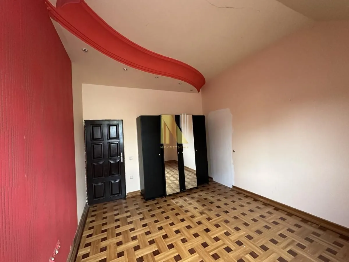 Prodaja, kuća, 809m², Sombor, Srbija
