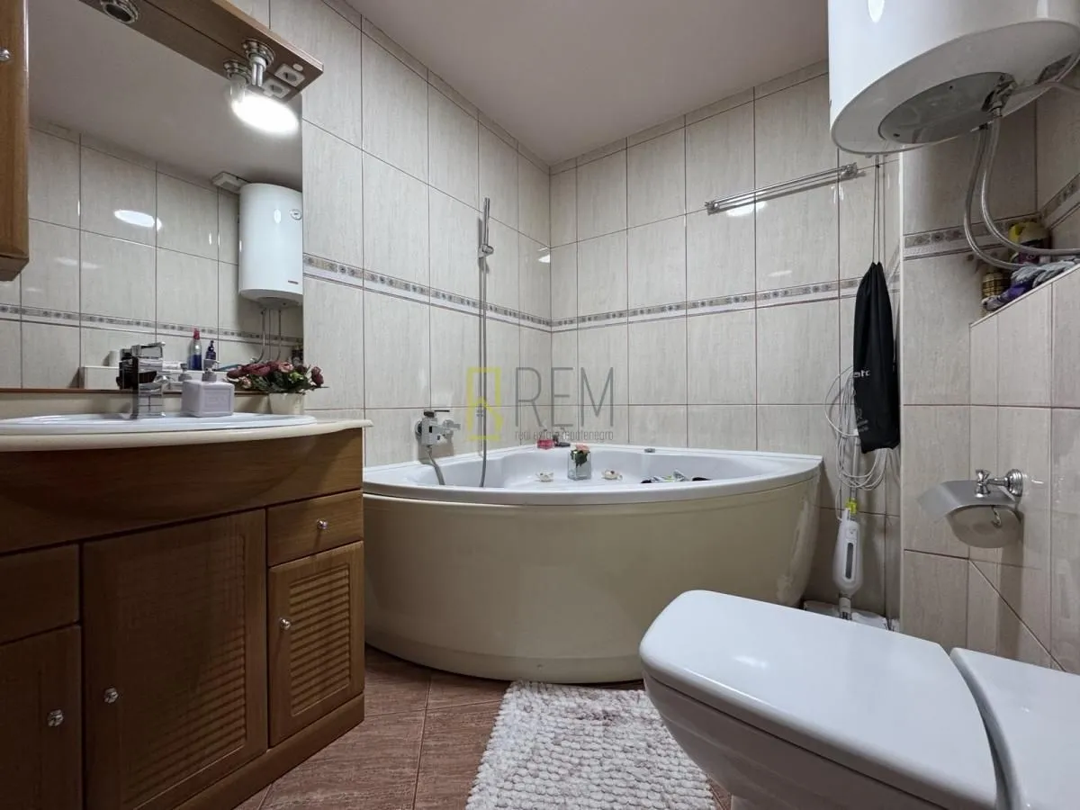 Prodaja, trosoban stan, 109m², Momišići, Podgorica