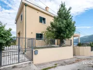 Sale, house, 247m², Đenovići, Herceg Novi - image 6