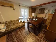 Izdavanje, kuća, 250m², Sutomore, Bar - image 1