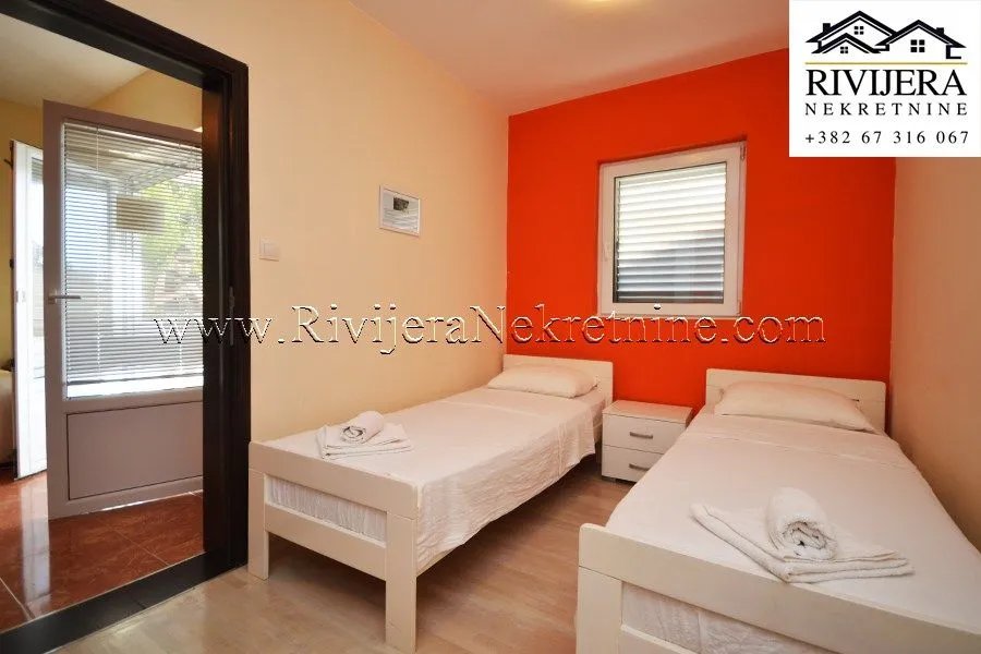 Sale, two bedroom apartment, 56m², Sveti Stefan, Budva