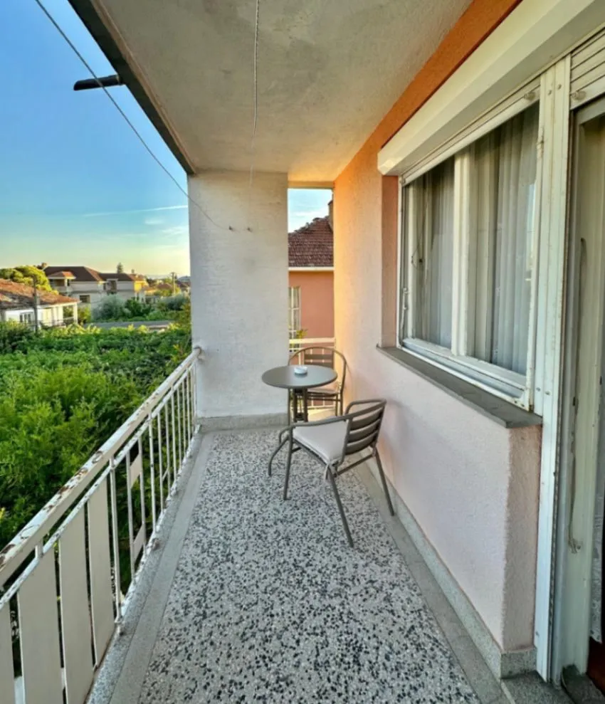 Izdavanje, trosoban stan, 107m², Masline, Podgorica