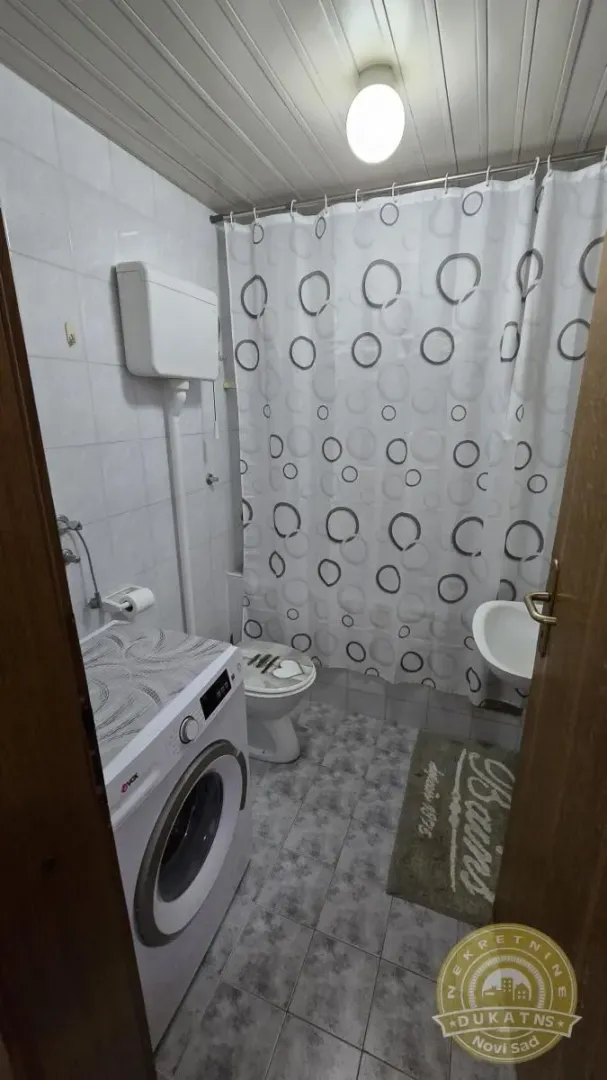 Izdavanje, jednosoban stan, 45m², Liman 4, Novi Sad Sve Podlokacije