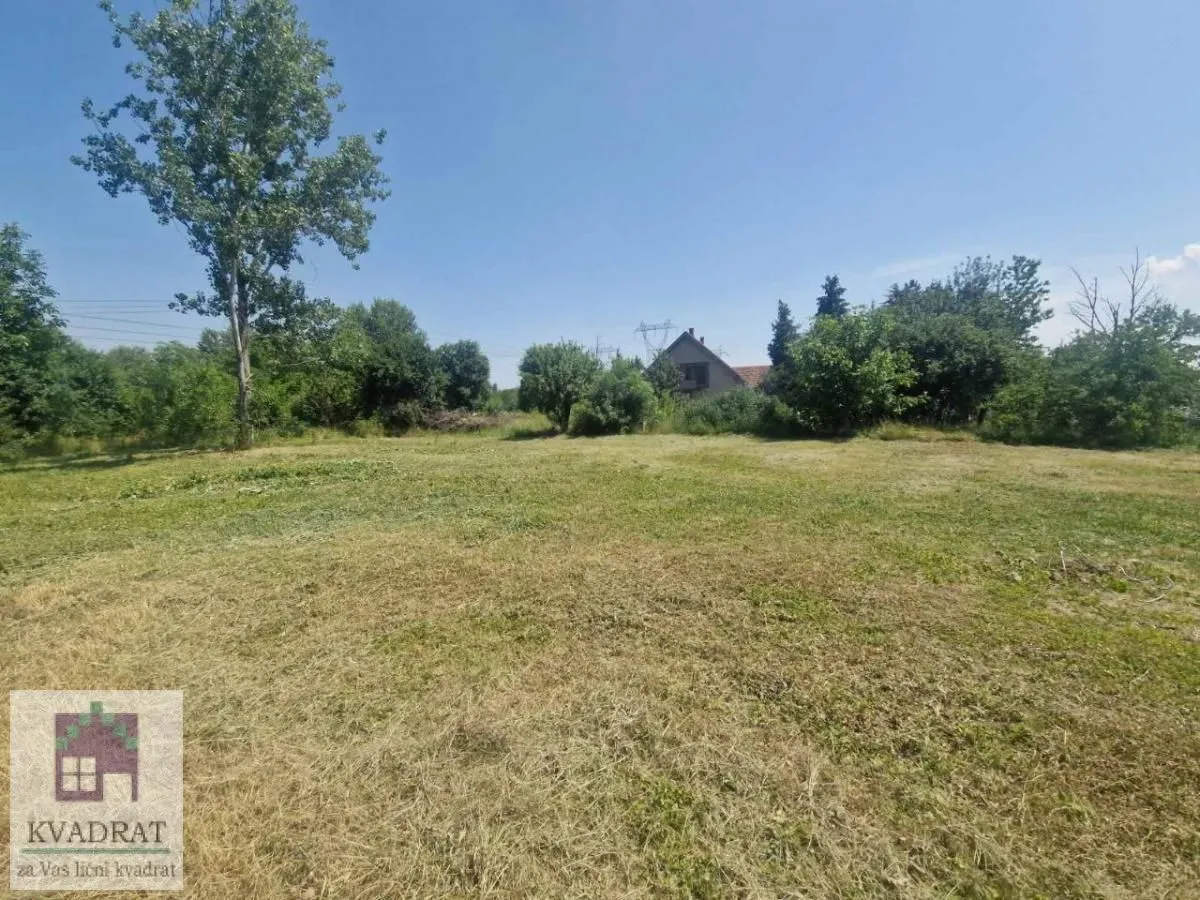 Prodaja, plac, 2500m², Zvečka, Obrenovac