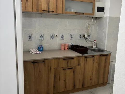 Prodaja, dvosoban stan, 55m², Centar, Budva - image 2