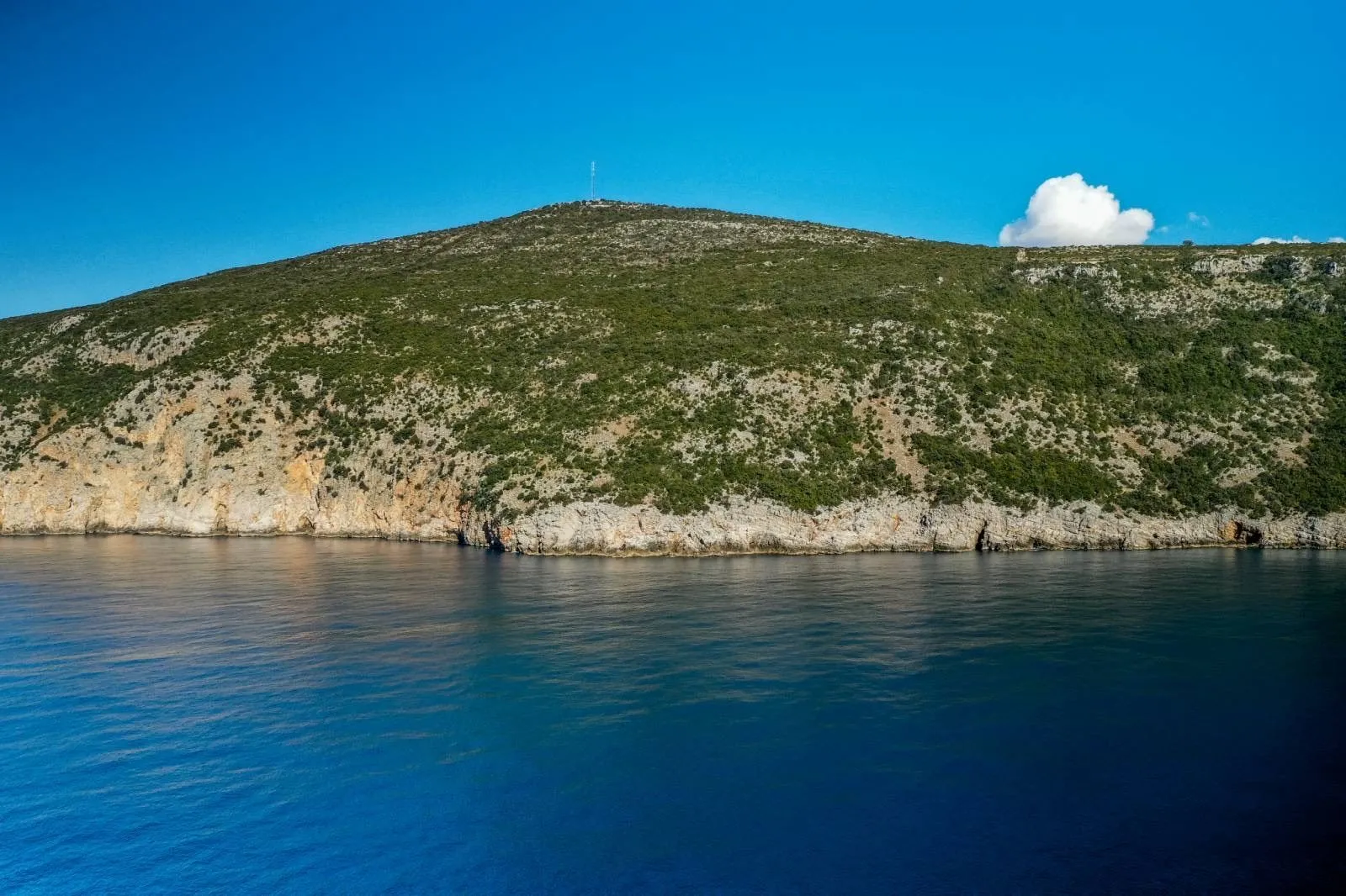 Prodaja, plac, 2500m², Kotor, Crna Gora
