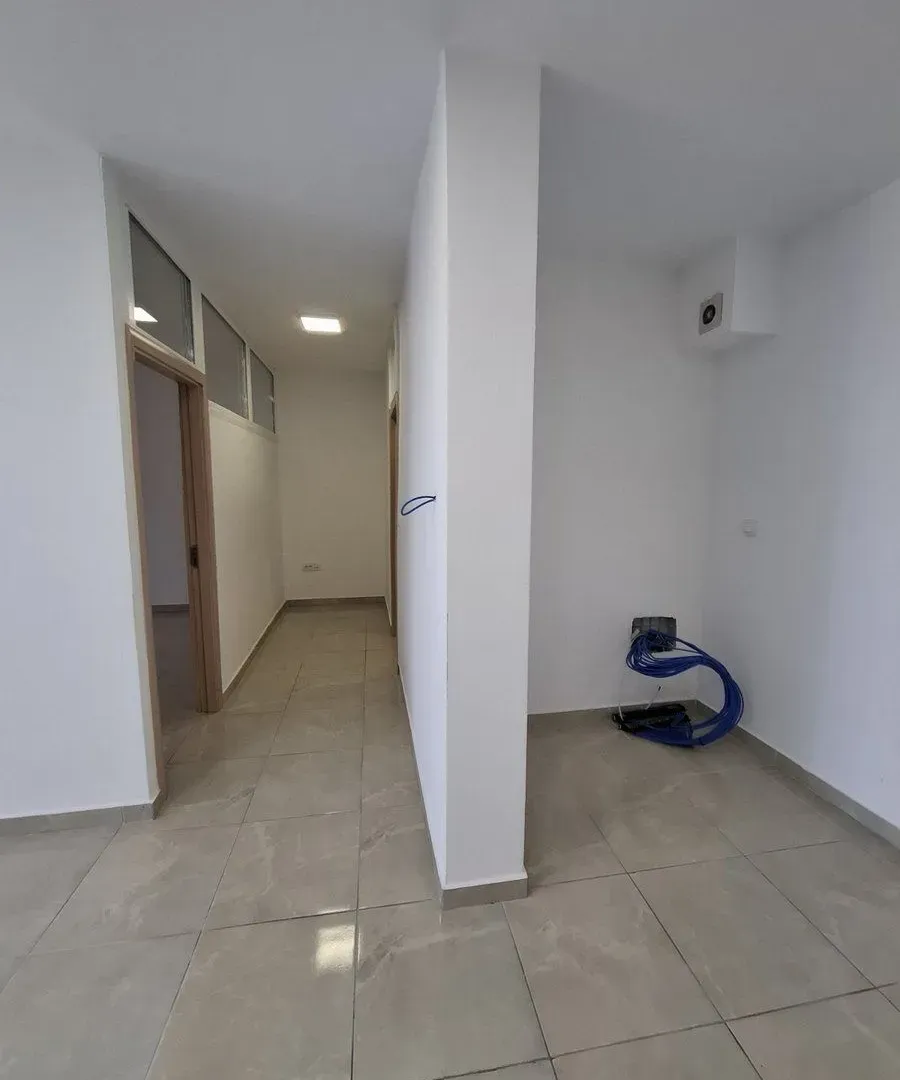 Sale, three bedroom apartment, 78m², Ruma, Srbija
