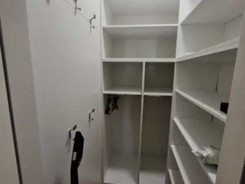 Izdavanje, trosoban stan, 105m², Central Point, Podgorica - image 7