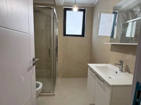 Prodaja, jednosoban stan, 47m², Velika Plaža, Ulcinj - image 5