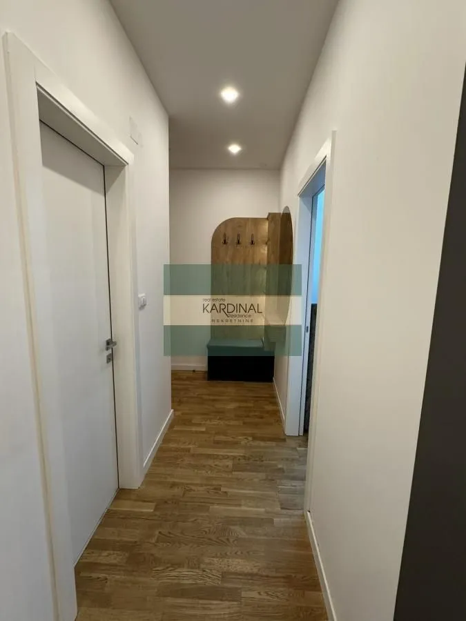 Prodaja, jednosoban stan, 42m², Petrovaradin, Novi Sad