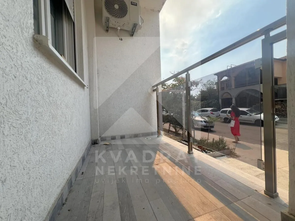 Prodaja, jednosoban stan, 49m², 1 maj, Podgorica