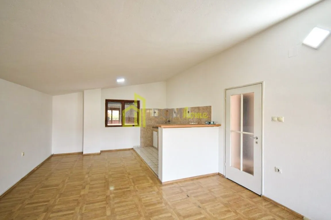 Rent, two bedroom apartment, 85m², Stari Aerodrom, Podgorica