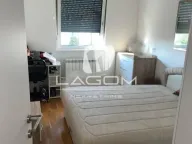 Prodaja, trosoban stan, 68m², Uciteljsko Naselje, Zvezdara Sve Podlokacije - image 8