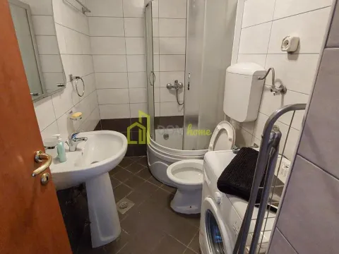 Izdavanje, jednosoban stan, 38m², Pobrežje, Podgorica - image 8