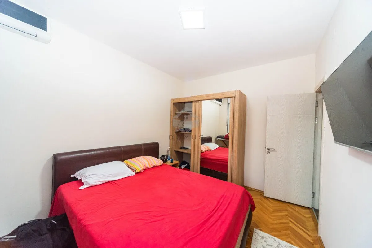 Prodaja, dvosoban stan, 72m², Autobuska stanica, Podgorica