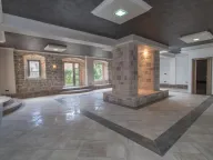 Prodaja, poslovni prostor, 100m², Stari Grad, Herceg Novi - image 1