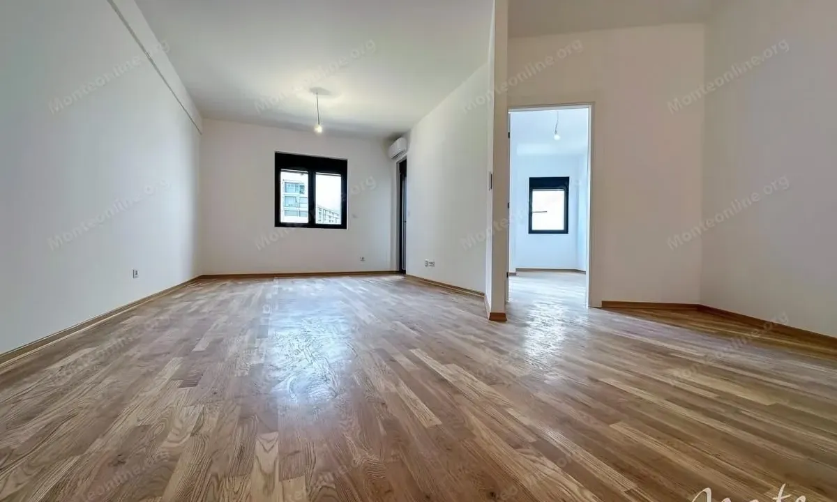 Prodaja, jednosoban stan, 58m², Zagorič, Podgorica