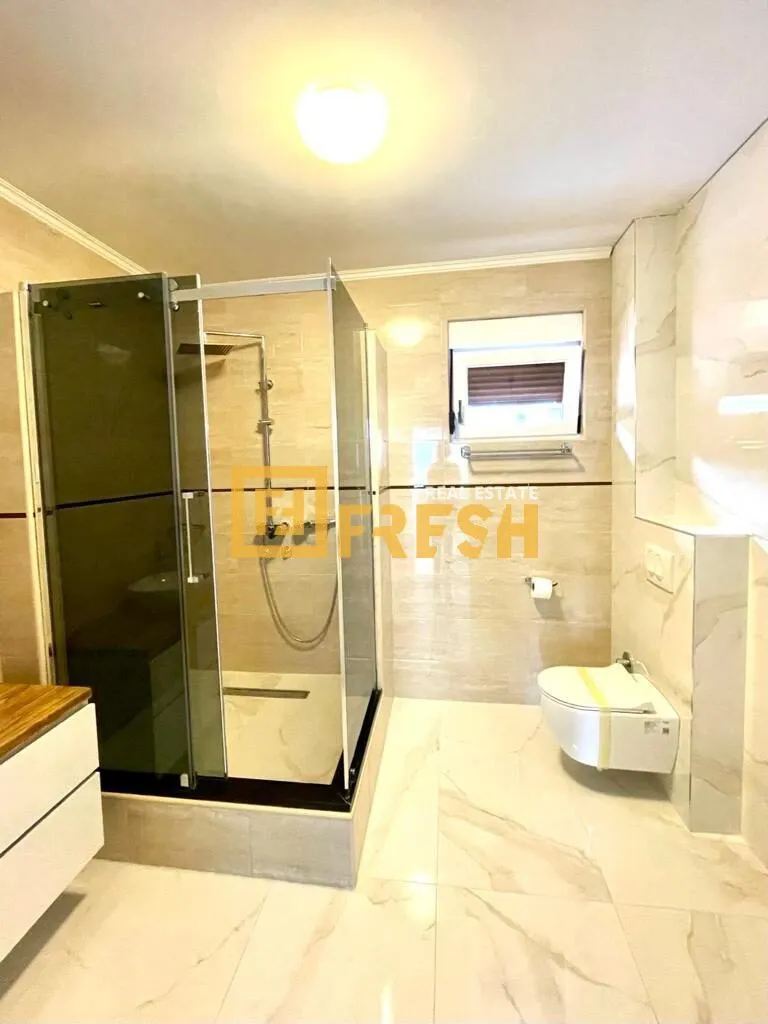 Sale, three bedroom apartment, 241m², Dobre Vode, Bar