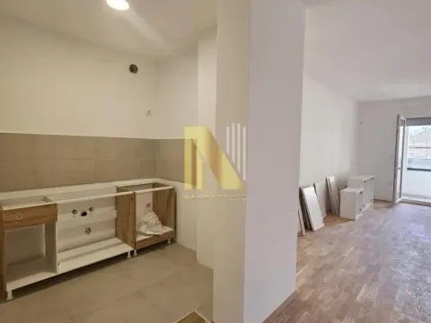 Izdavanje, trosoban stan, 72m², Podbara, Novi Sad Sve Podlokacije - image 7